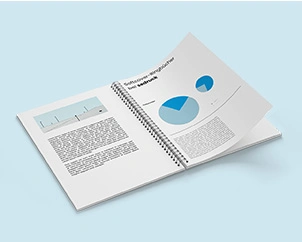 Hochformatige Drahtringbindung aufgeschlagen